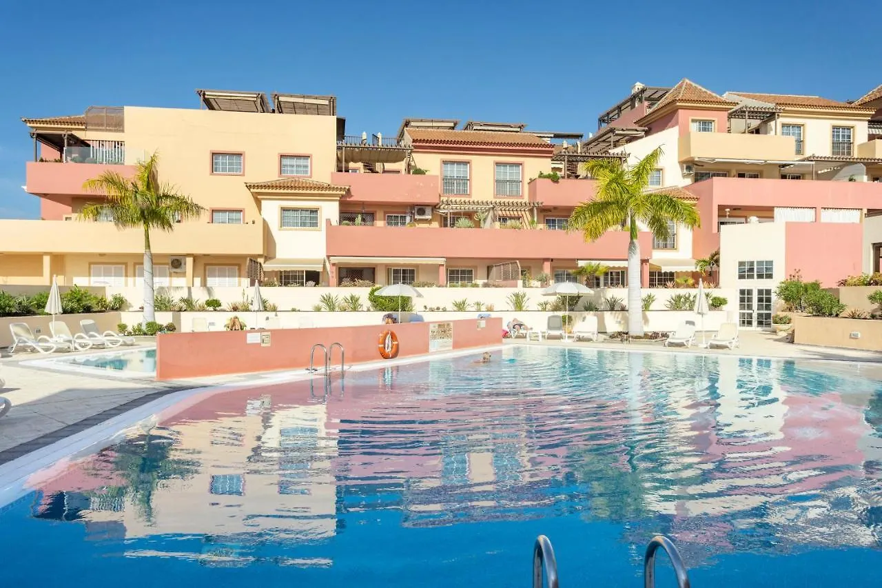 Terrazas Del Duque Sunset Apartment アデヘ